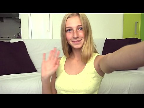 ❤️ Amikor unatkozom, lustán maszturbálom a rózsaszín puncimat... ❤❌ Szép pornó at hu.com-porn-mz.ru