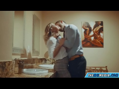 ❤️ Amikor egy bögyös szőke elcsábít egy nyilvános WC-ben ❤❌ Szép pornó at hu.com-porn-mz.ru